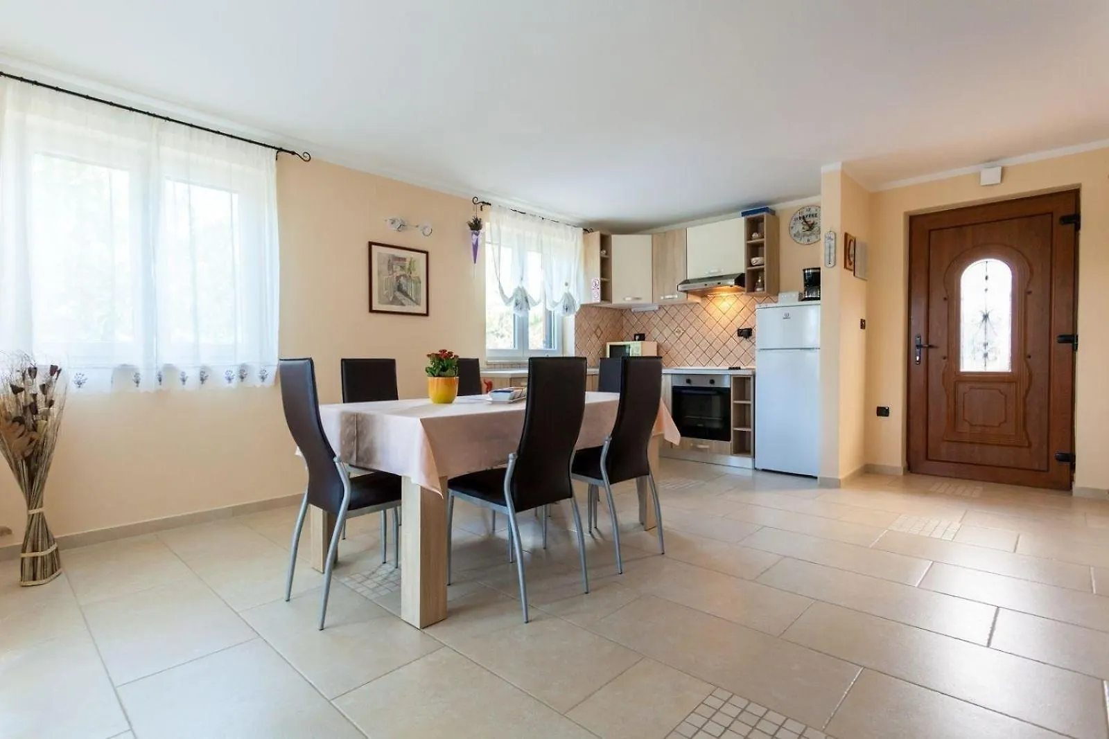 Apartment In Der Naehe Des Meeres, Schoene Und Moderne Wohnung Porat  Croatia